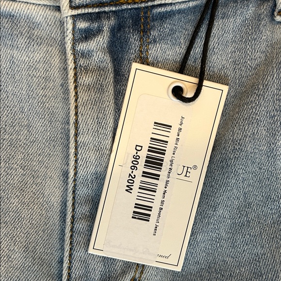 NWT Judy Blue Light Wash Slit Hem mid rise Bootcut SIZE 20W - Picture 6 of 12